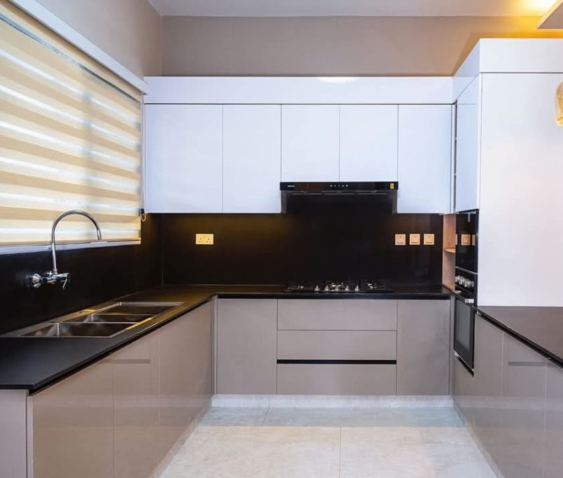 WhatsApp Image 2025-11-21 at 20.08.39 (2)