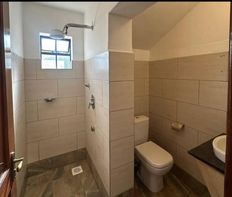 WhatsApp Image 2025-11-21 at 20.20.25